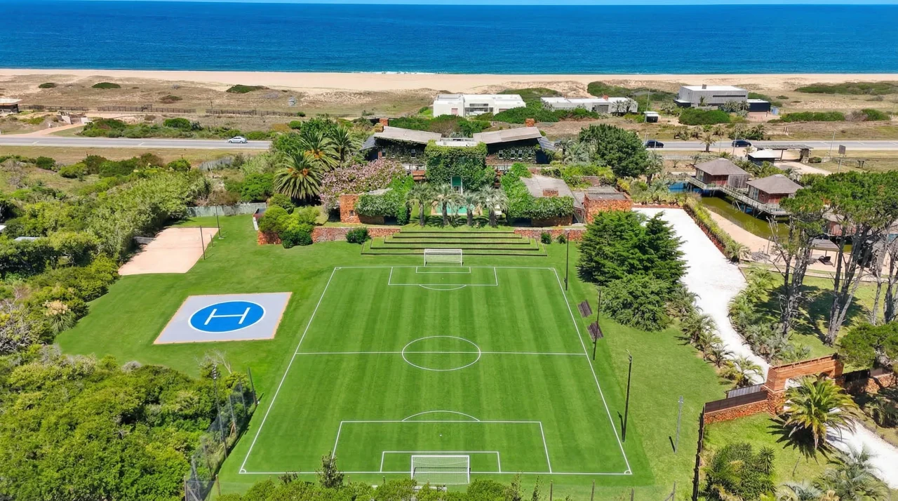 Pura Vida, José Ignacio